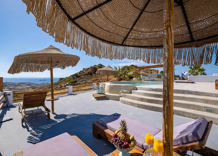 3 Paros All Season Villas