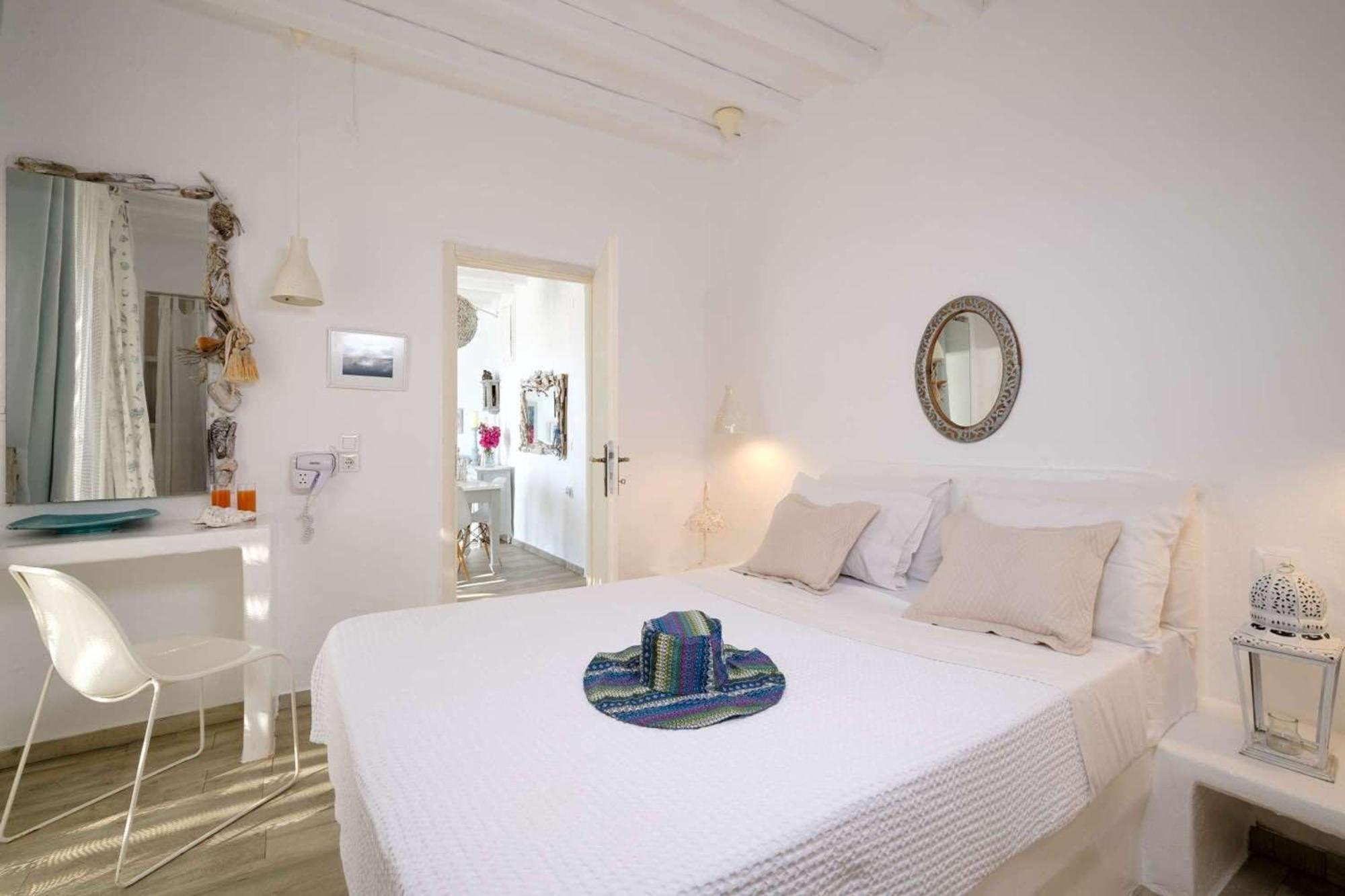 3 Season Holiday home *